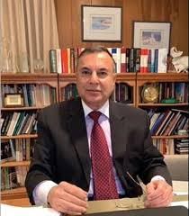 السفير مسعود معلوف